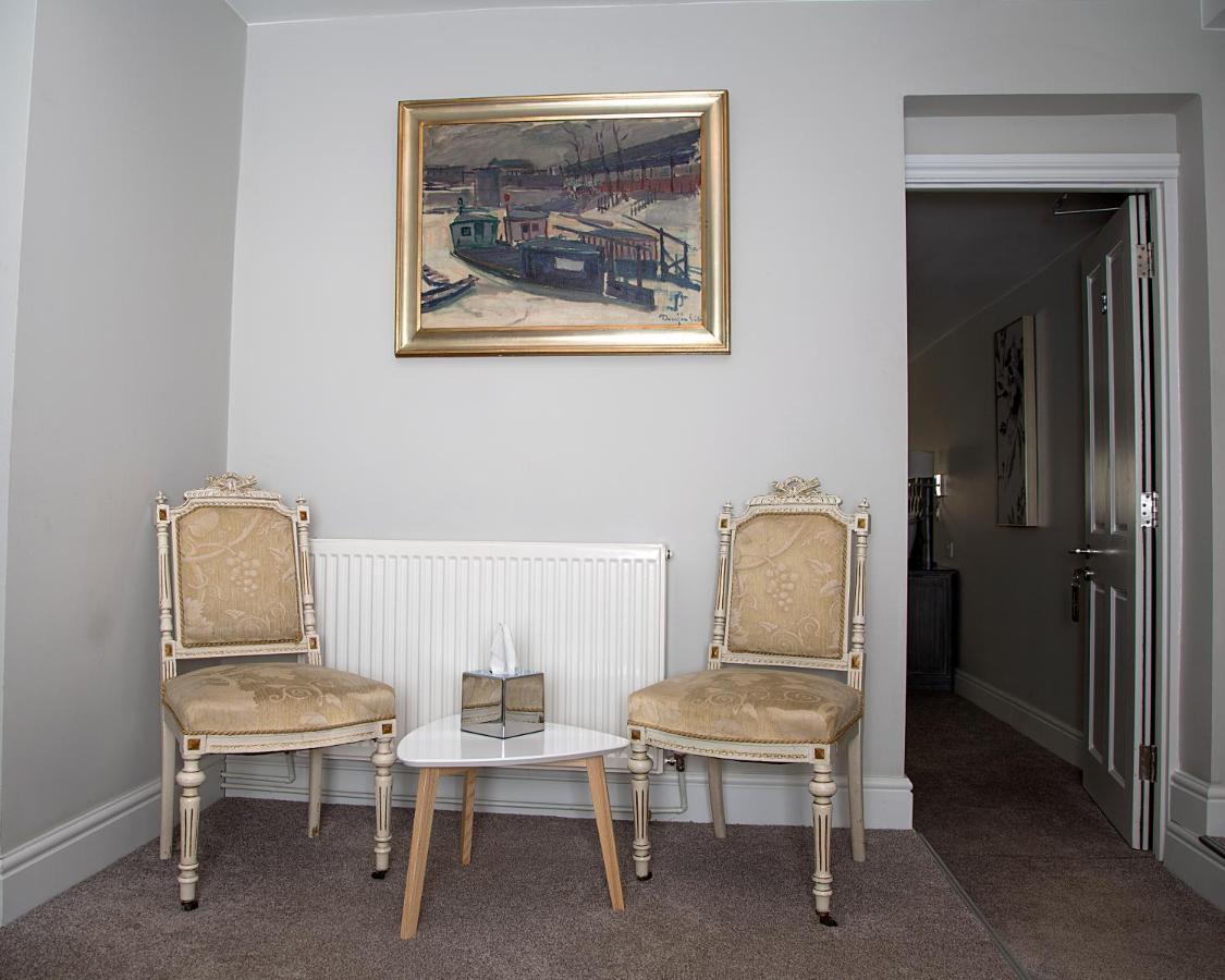 The Maple Manor Hotel Crawley  Luaran gambar